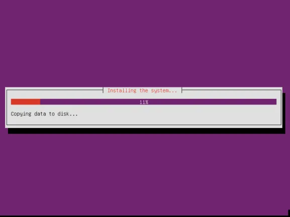 Ubuntu Server installation progress screen while system files are being copied to disk.