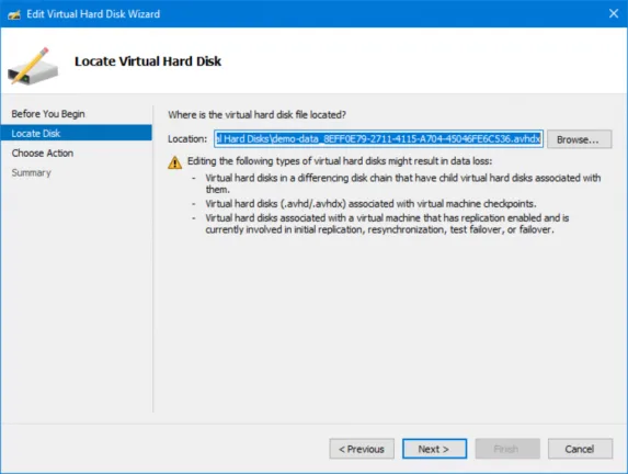 Edit Virtual Hard Disk Wizard prompting for the AVHDX differencing disk to merge.
